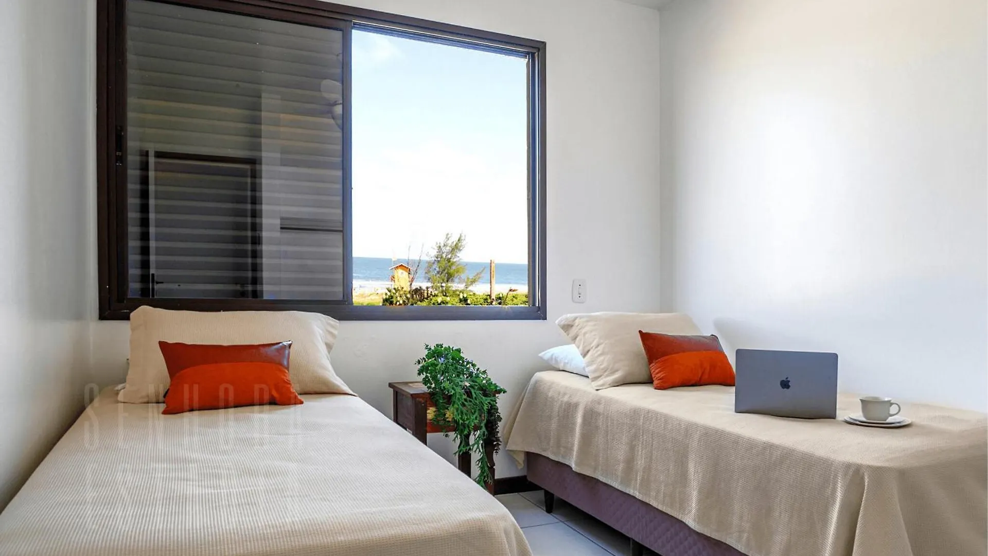 Vista Maravilhosa: Apartamento A Beira-Mar Imbituba  Apartment Imbituba (Santa Catarina)